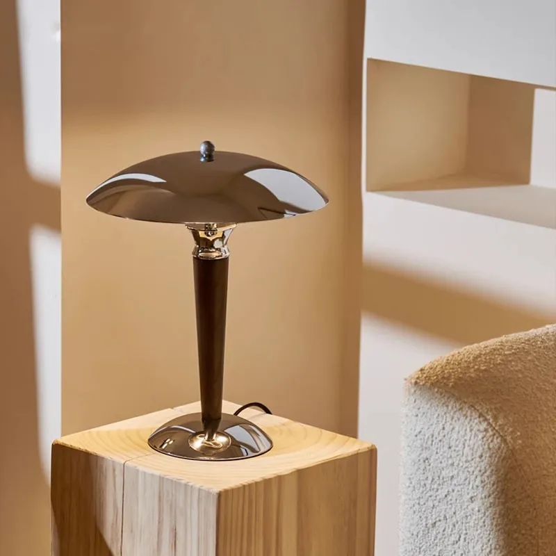 مصباح مكتبي لمنتصف القرن، تركيبات إضاءة خشبية عتيقة للحنين، تركيبات إضاءة طاولة المطبخ، أفضل مصابيح بجانب السرير للمكتب