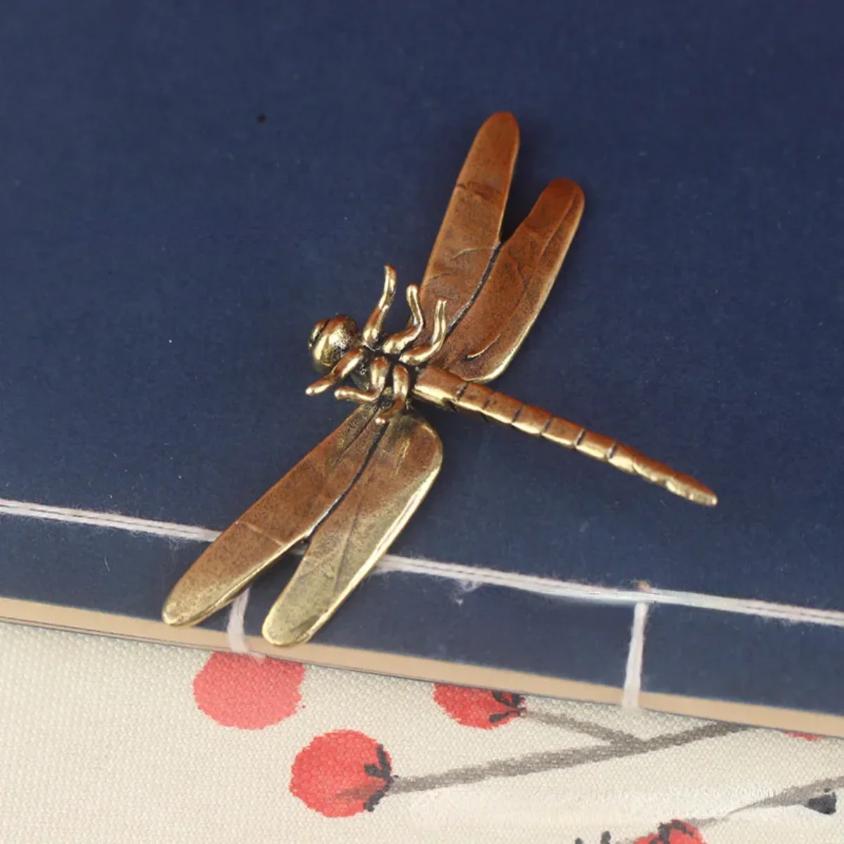Vintage Messing Libellen-Figur – Antik-Stil Schmetterlings- und Bienen-Deko für Zuhause & Büro, Kreatives Teehaustier-Sammlerstück – Detail 6