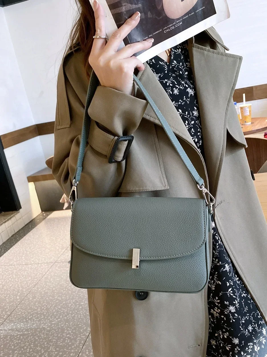 

Ladies Retro Cowhide Classic Crossbody Underarm Bag Women Cow Leather Shoulder Bags Female Fashion Luxury Commute Soft Handbags