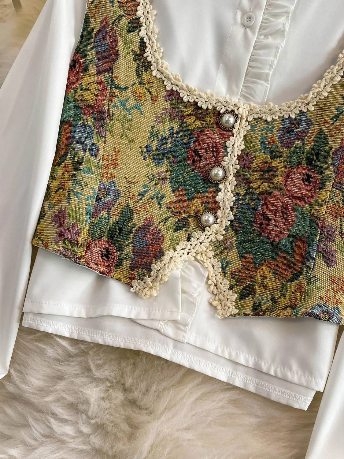 Rompi Bordir Renda Retro Ringa - Embroidery Vest ulasan dan harga