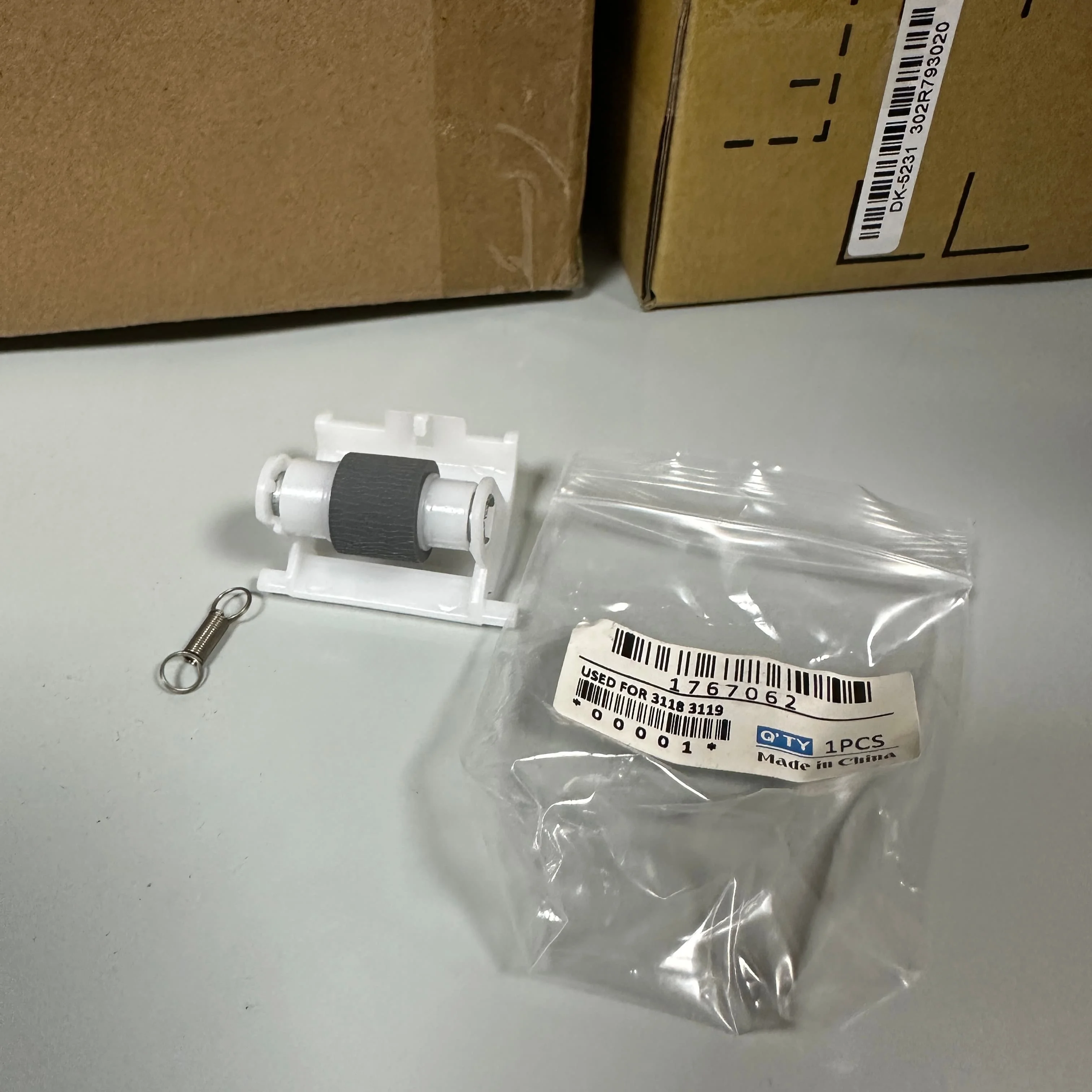 

50SET Feed Separation Pickup Roller Rubber Tire for EPSON L3110 L3150 L4150 L4160 L3156 L3151 L1110 L3158 L3160 L4158 L4168L4170