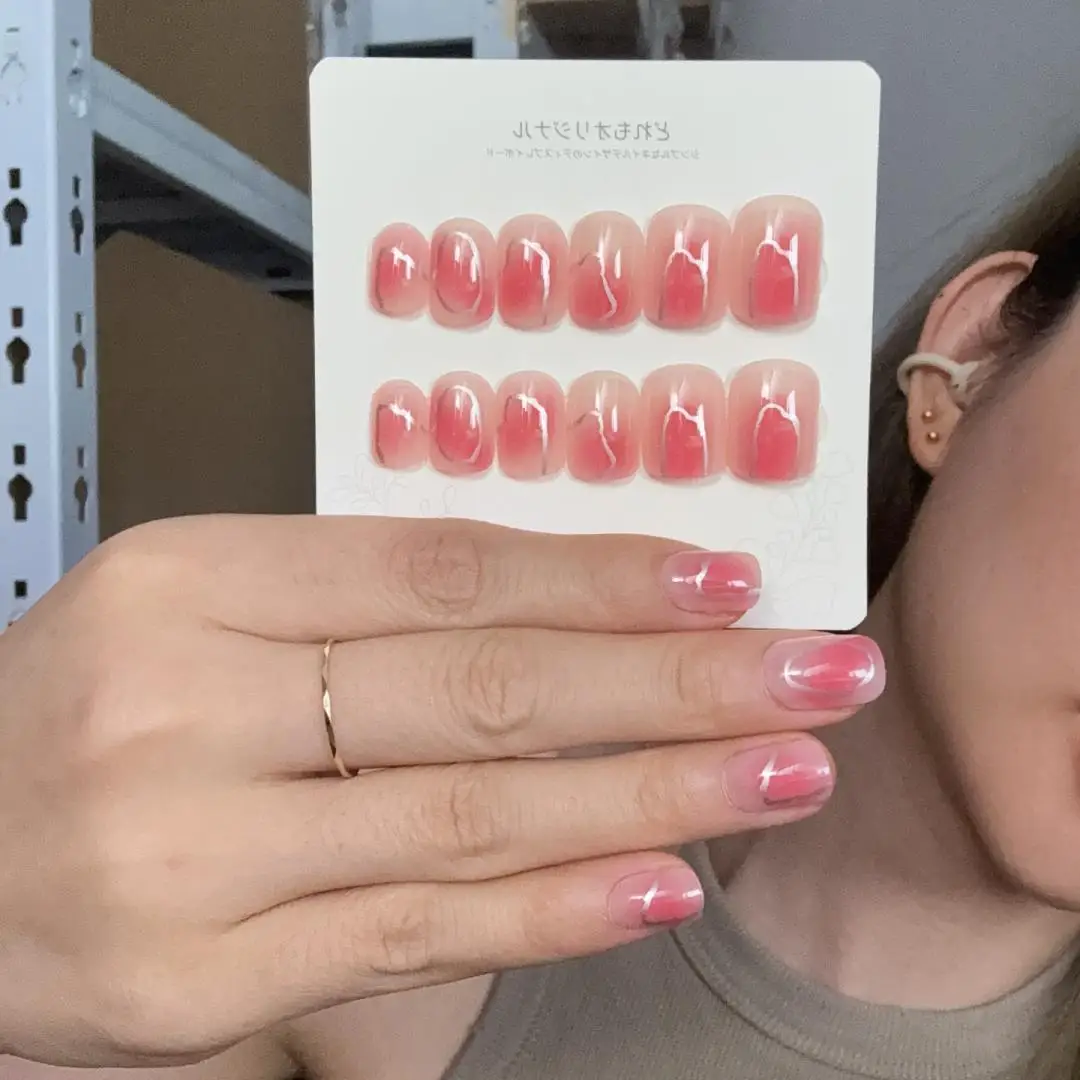 24pcs/box Wearable False Nail Acrylic Short Round Head Press on Nail Full Cover Fake Nails Set Summer Fresh Pink False Nails Art