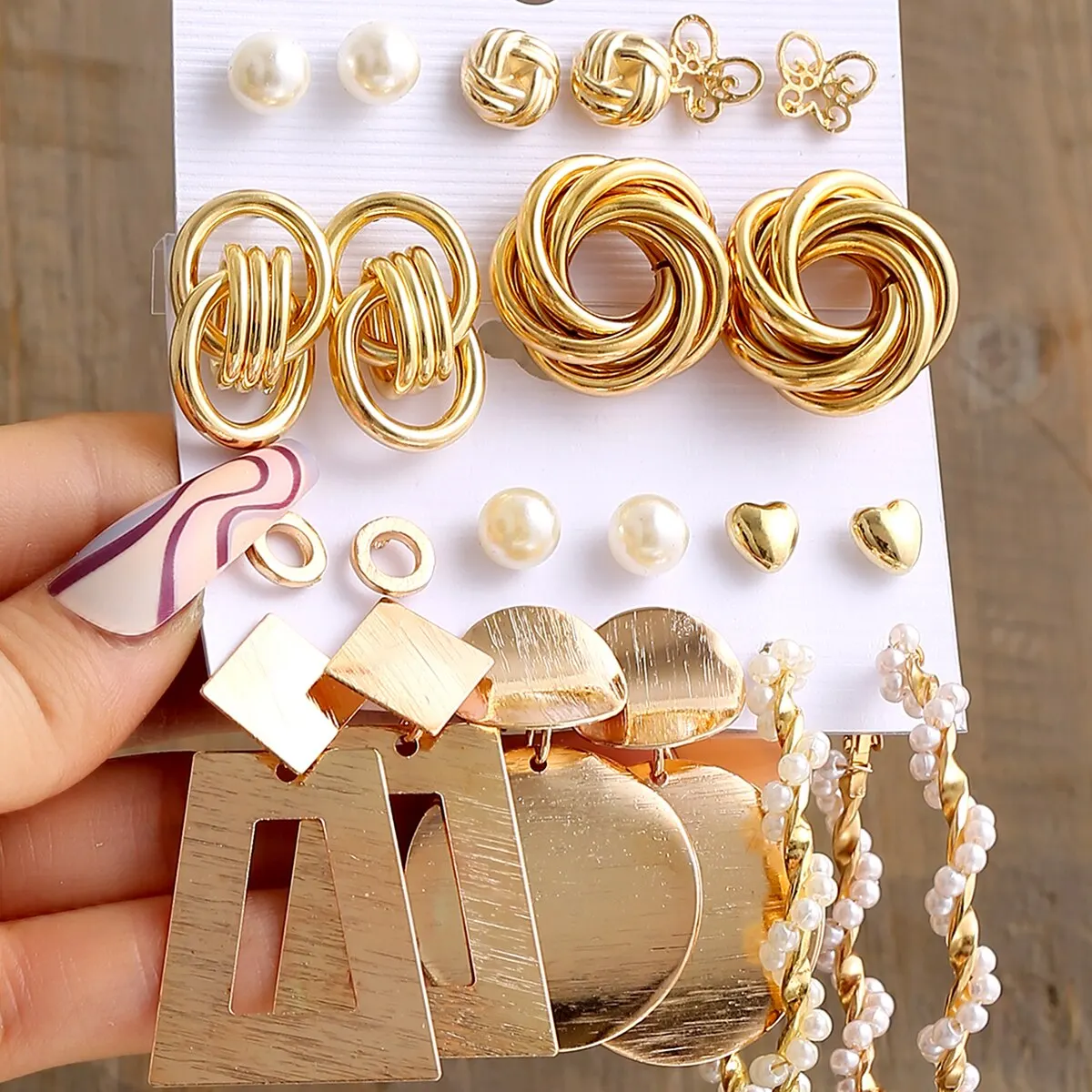 11 Sets Of Gold-color Earrings New Creative Simple Temperament Ladies Party Metal Geometry Wound Fake-pearl Earrings