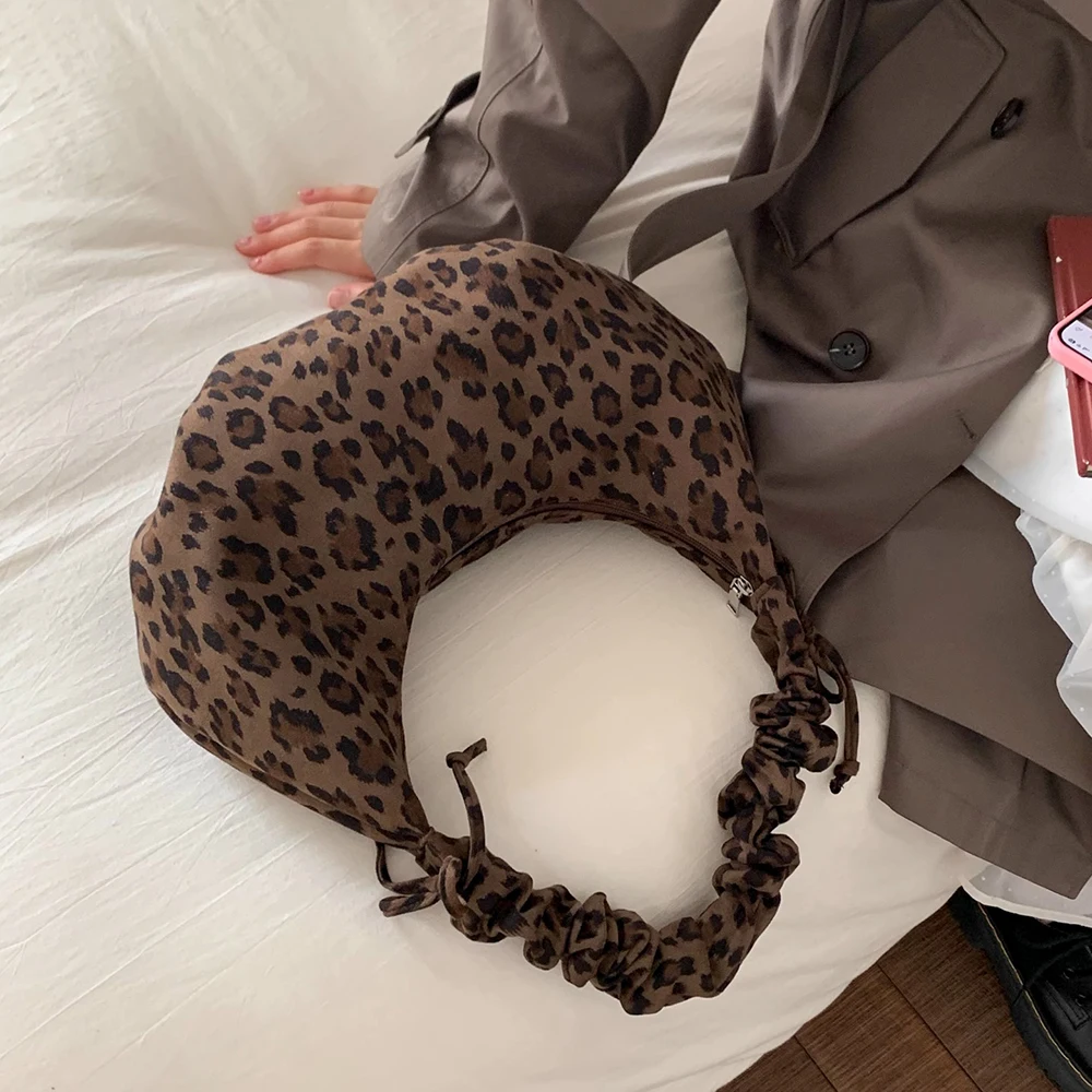 High Grade Suede Leopard Pleated One Shoulder Bag for Women Korean Style Casual Soft Zipper Crossbody Bags Daily Underarm Packs