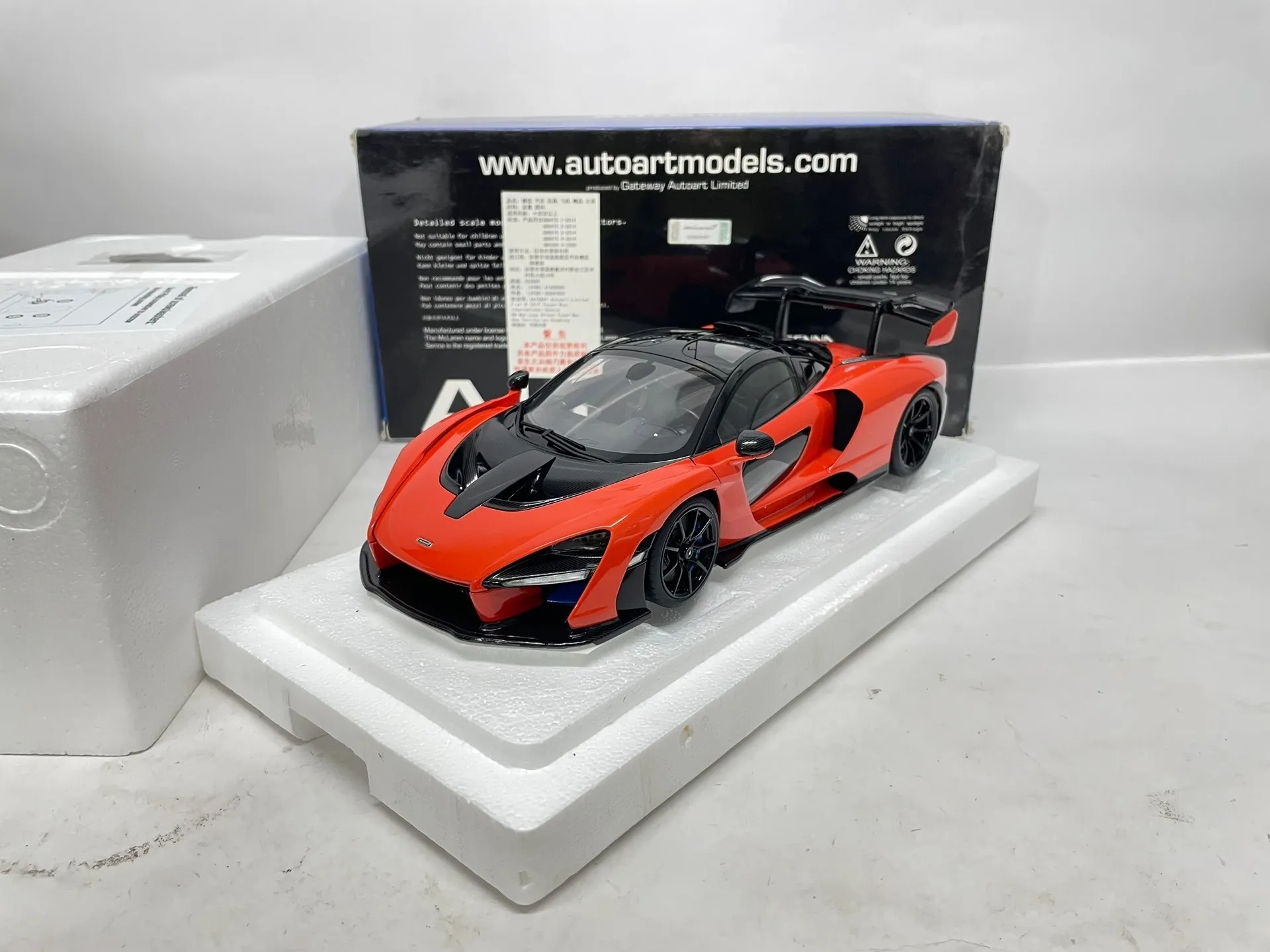 

Autoart 1:18 SENNA Orange Simulation Limited Edition All Open Alloy Metal Static Car Model Toy Gift