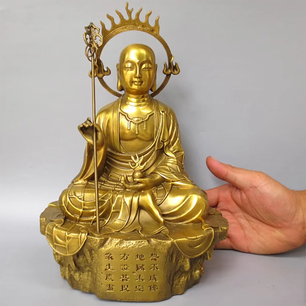 Pure copper home Buddha statue of King Dizang, offering copper flame ornaments of King Dizang Bodhisattva in the Buddhist hall