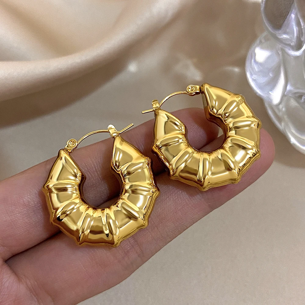 Chunky Bamboo Hoop Earrings for Women Twisted Lightweight Drop Dangle Earrings Hoop Gold Plated Fashion Jewelry for Women