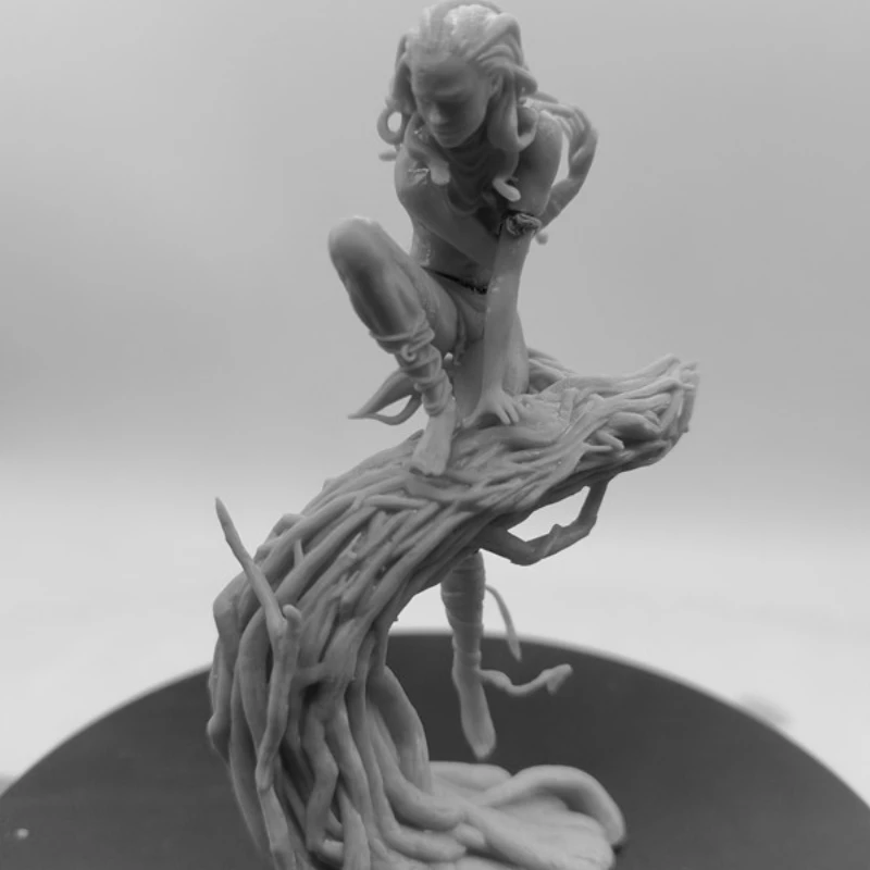 امرأة مصابة Nsfw لتقوم بها بنفسك 1/24 مقياس الراتنج تجميع أطقم منمذجة لعبة التماثيل المفككة وغير المطلية