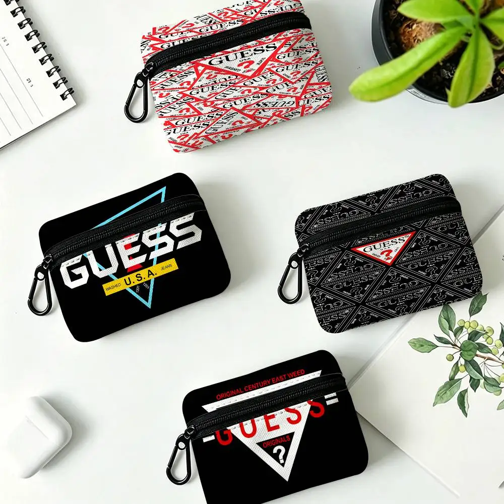 Blak G-Guess-s Logo Lightweight Oxford Fabric Coin Purse Carabiner Hook Design Mini Card Key Organizer Bag