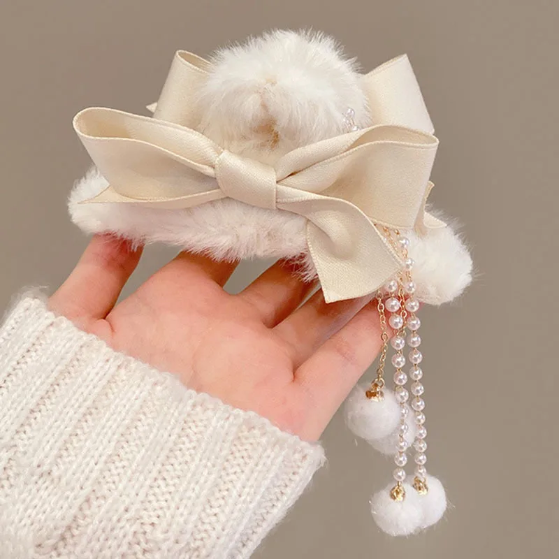 Elegante grande artiglio di capelli per le donne imitazione perla pompon fiocco fiocco Clip di capelli moda inverno peluche forcine accessori per capelli ragazza