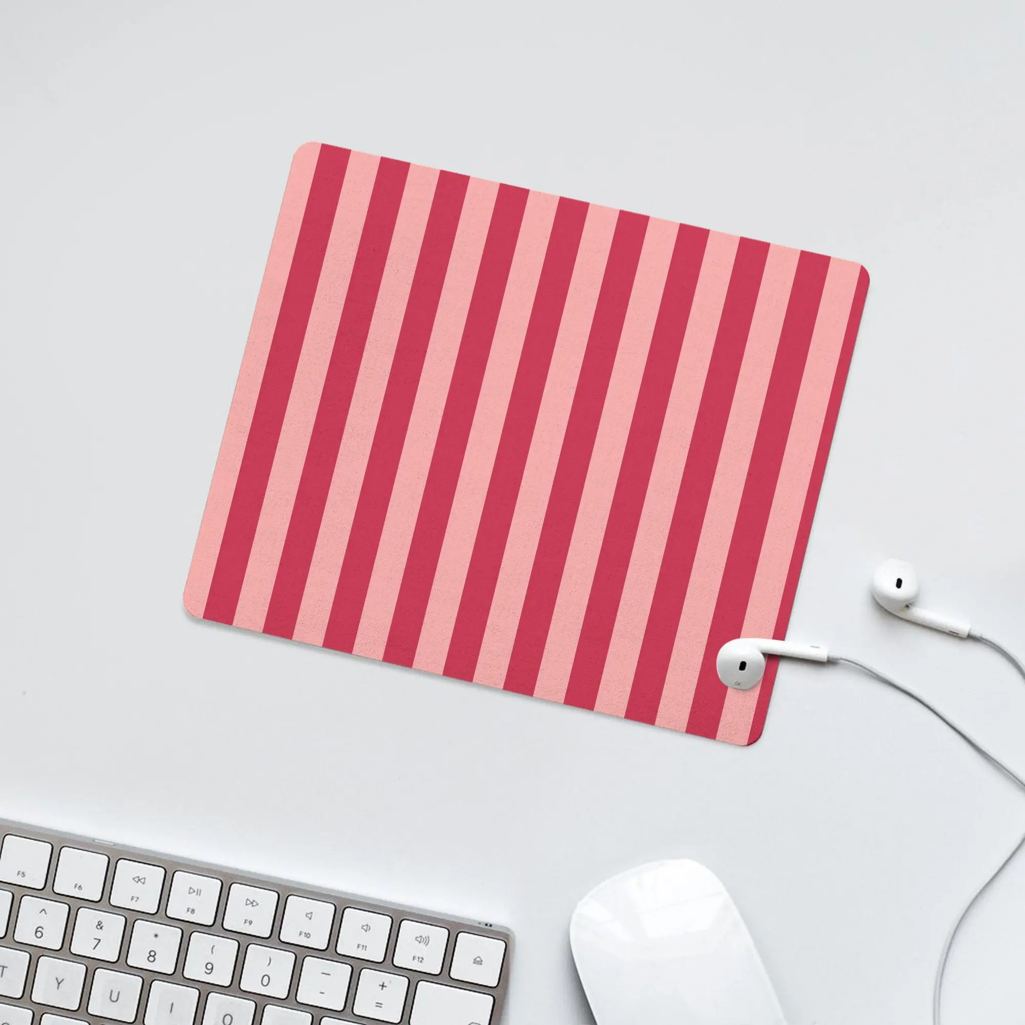 

Raspberry Red Vertical Stripes Modern Keyboard Mat for Home Office Mousepad Carpet Pad for Computer Mouse Pc Decoration Desk Pad