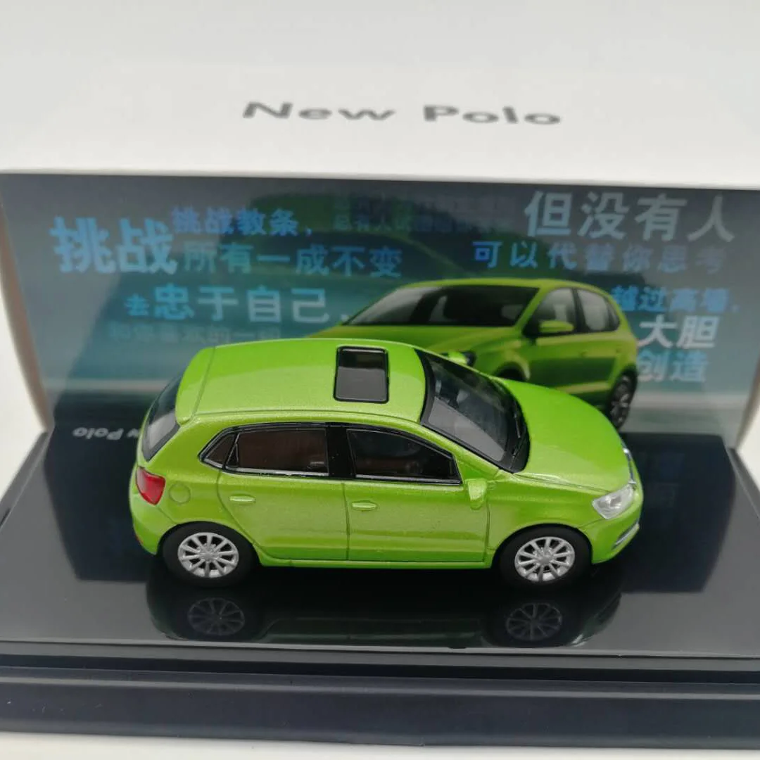 Diecast 1:64 Scale SAIC Vw 30 Polo Anniversary Editionรถสะสมของเล่นของขวัญของที่ระลึกจอแสดงผล