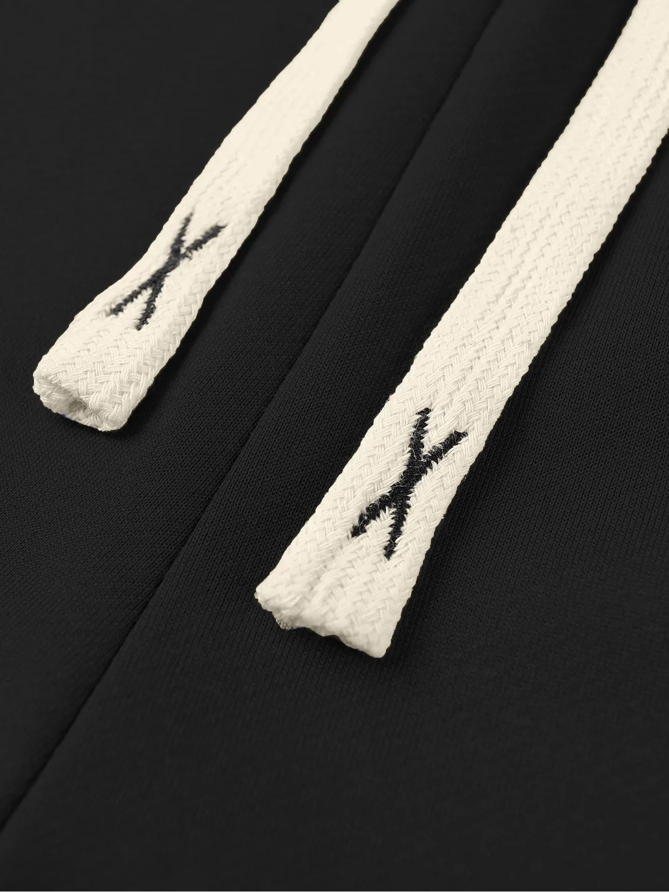 2026 New Women's Summer Letter Pattern Print Drawstring Waist Shorts Summer Casual Versatile Unisex Sweatpants