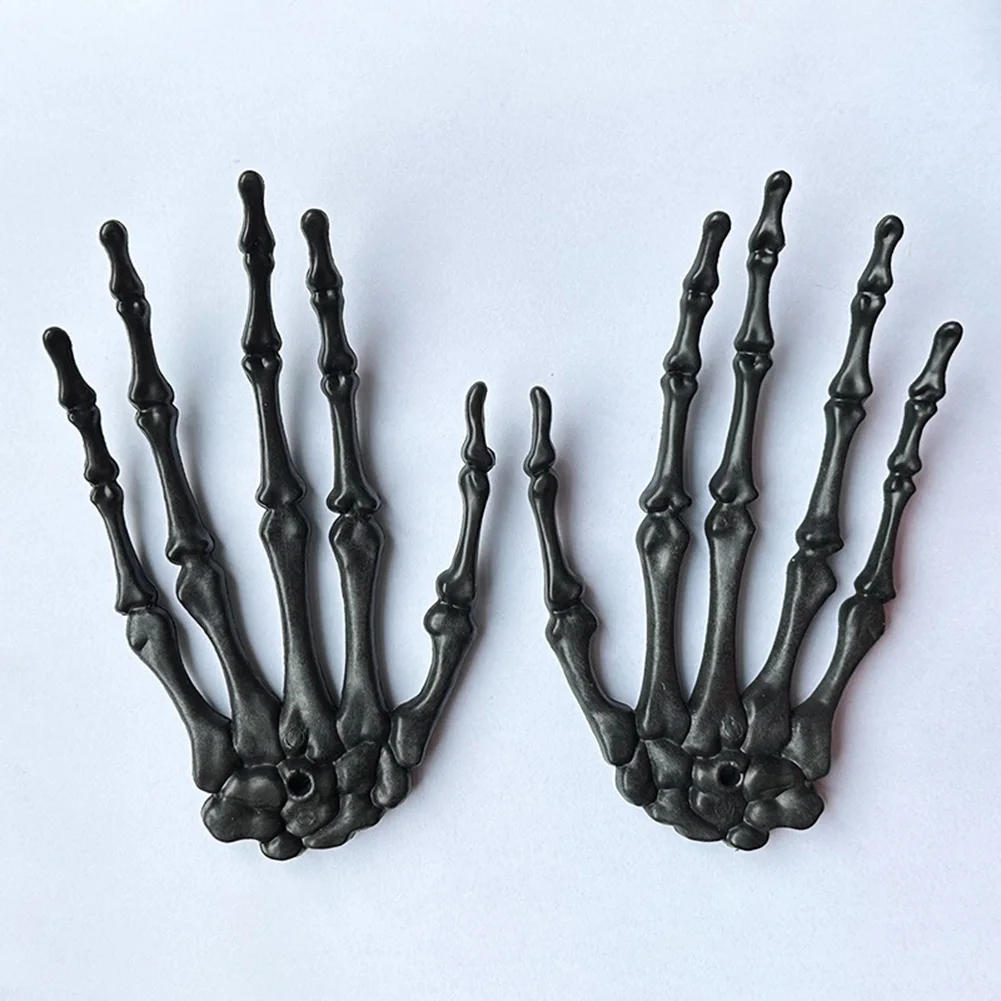 2PC Halloween Skeleton Hands Realistic Life Size Severed Plastic Skeleton Hands Halloween Terror Props Halloween Decoration