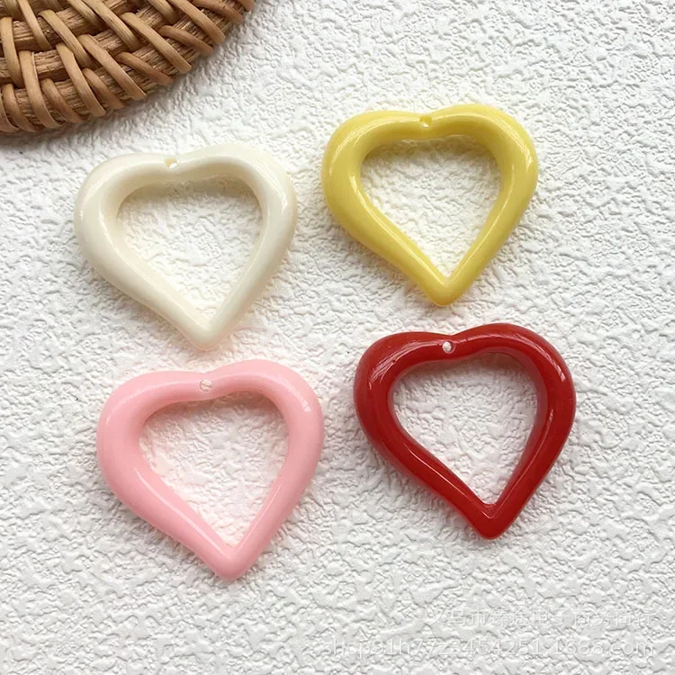 5pcs Japanese Sweet Heart-shaped Hollow Ring Stereo Frame Resin Pendant Diy Handmade Earrings Headdress Wholesale