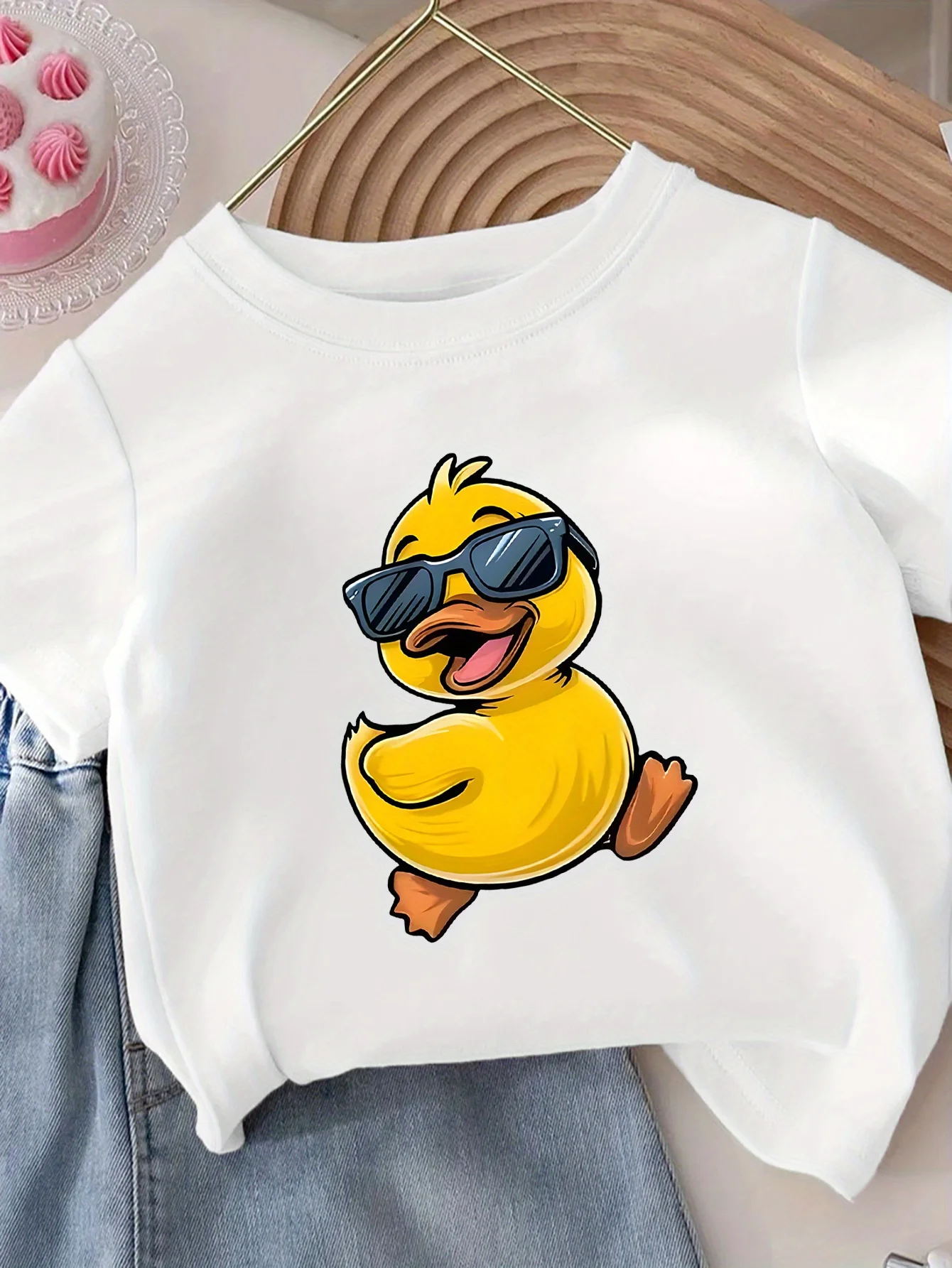 Niedliches, cooles, bedrucktes Sommer-Top mit Enten-Cartoon-Muster für Jungen, kurzärmelig, Rundhalsausschnitt, lässig, weich, Kinderkleidung
