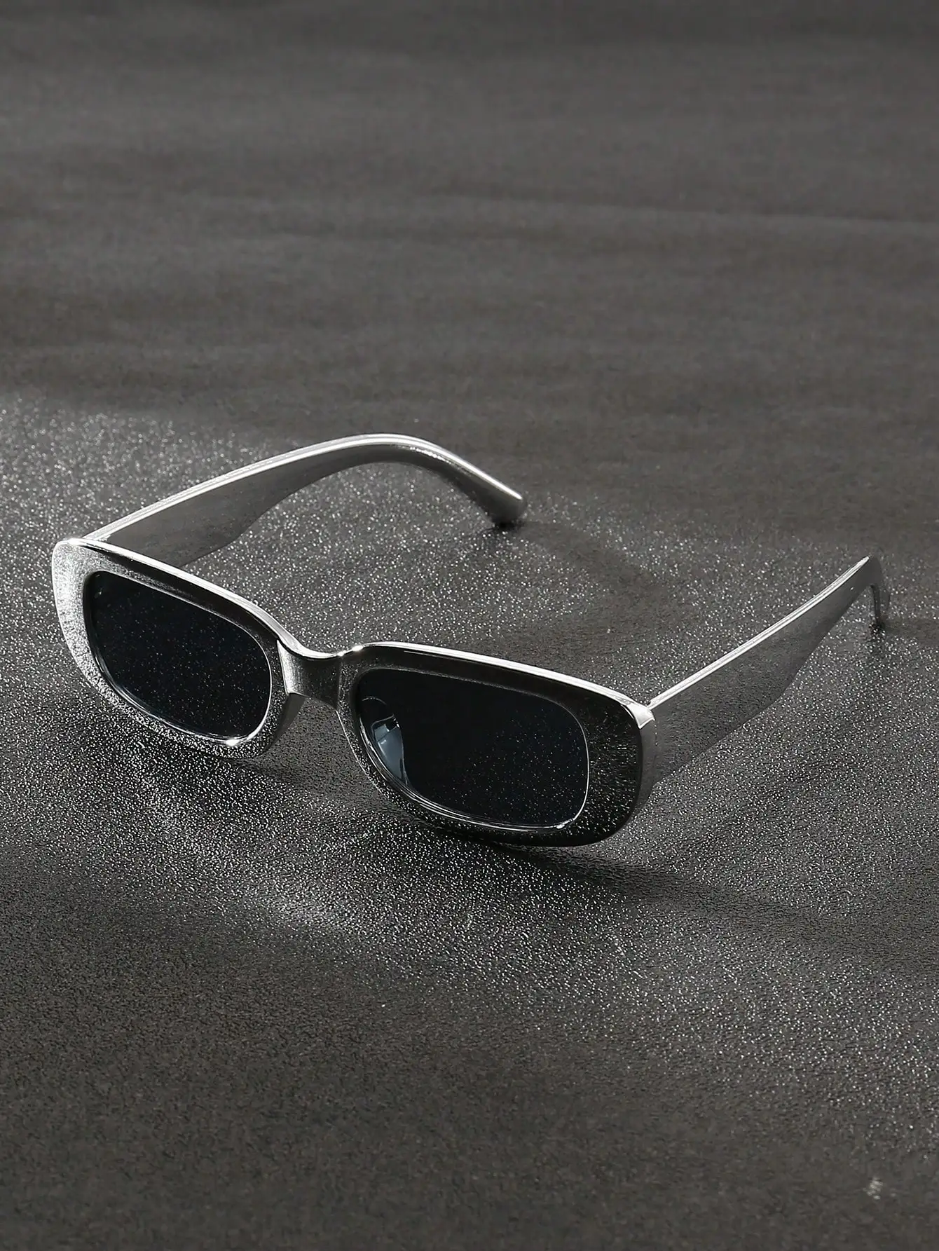 Oversized Rectangul…