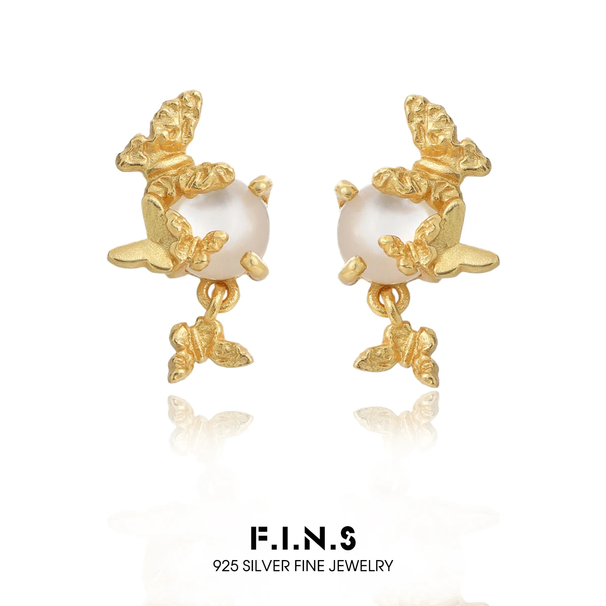 

F.I.N.S оригинальные серьги-гвоздики из стерлингового серебра 925 пробы с бабочкой и белой ракушкой, минималистичный пирсинг, модные ювелирные изделия с маленькими животными