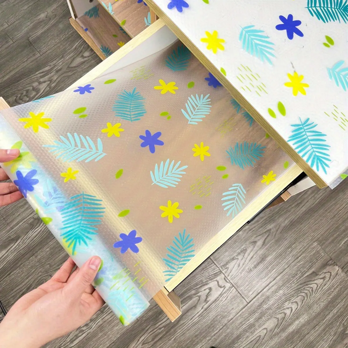 Repeated Use EVA Shelf Liner No Residue Non Glue Waterproof Anti Scratch Modern Print Cuttable Cabinet Pad Bedroom Wardrobe