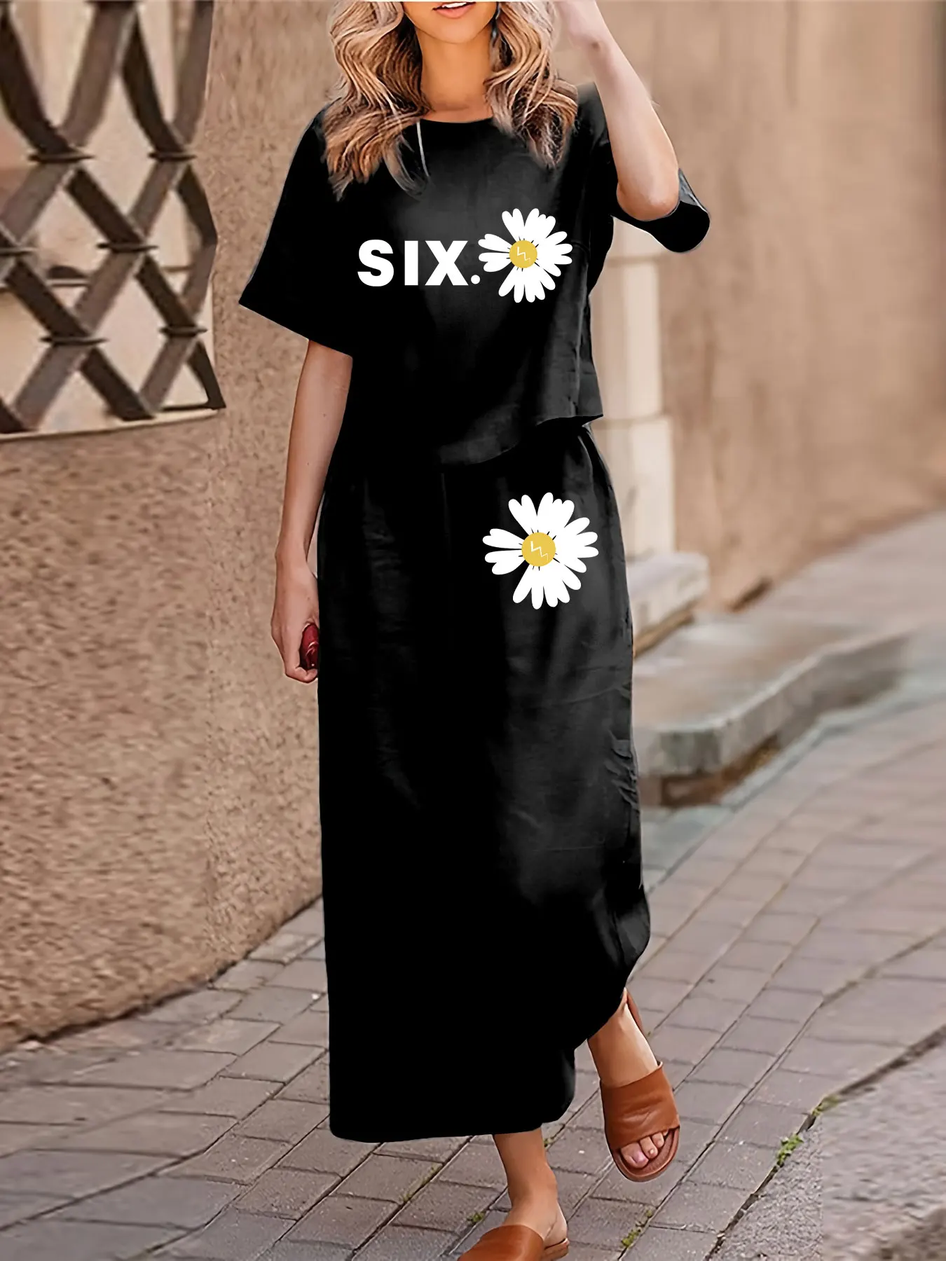 Plus Size Women's Casual Two-piece Set Suit Printed Short-sleeved T-shirt Trousers Two-piece Set Loose Crewneck