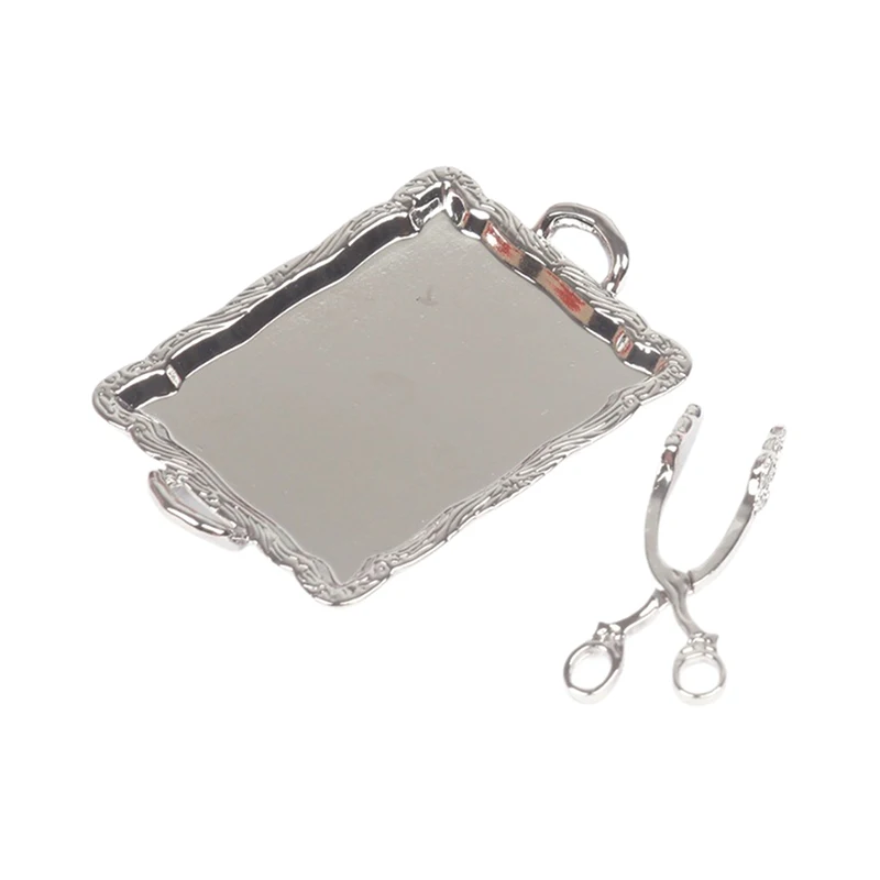 

1:6 Scale Miniature Metal Dessert Plates and Bread Tongs for Dollhouse Kitchen Decor and Toys