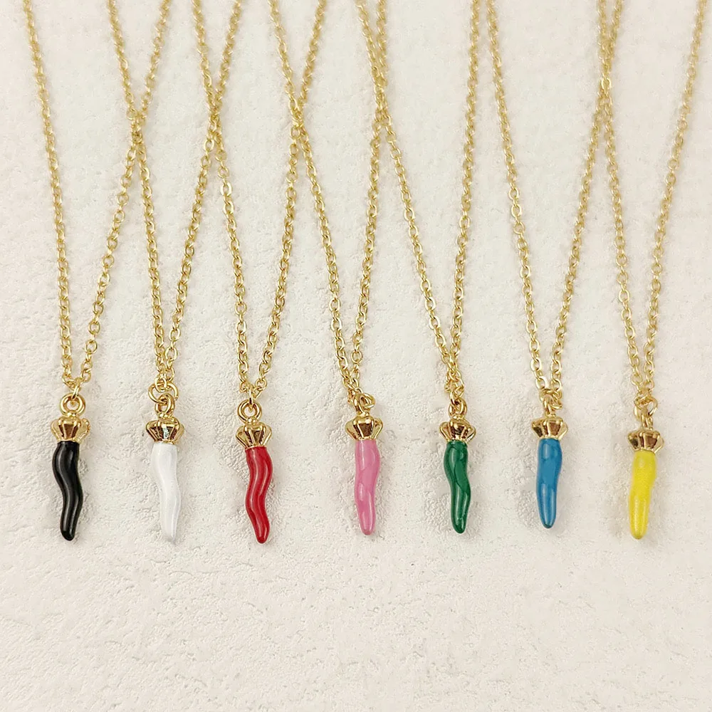 

Creative enamel stainless steel chili necklace plated 18K gold, high-quality waterproof jewelry, couple gifts
