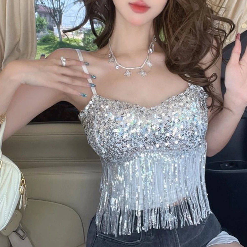 2025, Herbst-Innenraum mit V-Ausschnitt und sexy, glitzerndem Pailletten-Unterhemd-Tanktop, weibliches Internet-Promi-Top, trendige Oberbekleidung