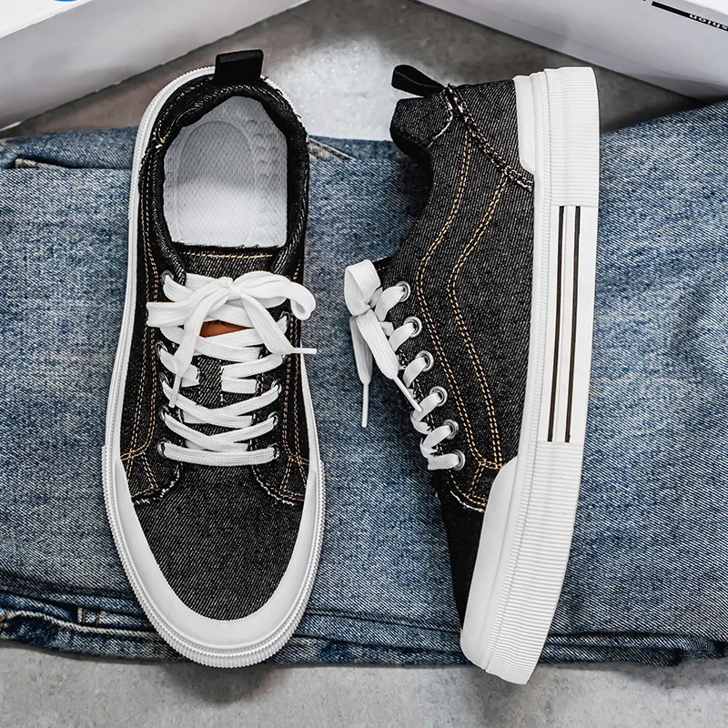 

Мужская вулканизированная спортивная обувь больших размеров 48, мужские кроссовки на шнуровке в стиле панк, хип-хоп, студенческие плимсоллы для мальчиков, новые джинсовые синие парусиновые кроссовки