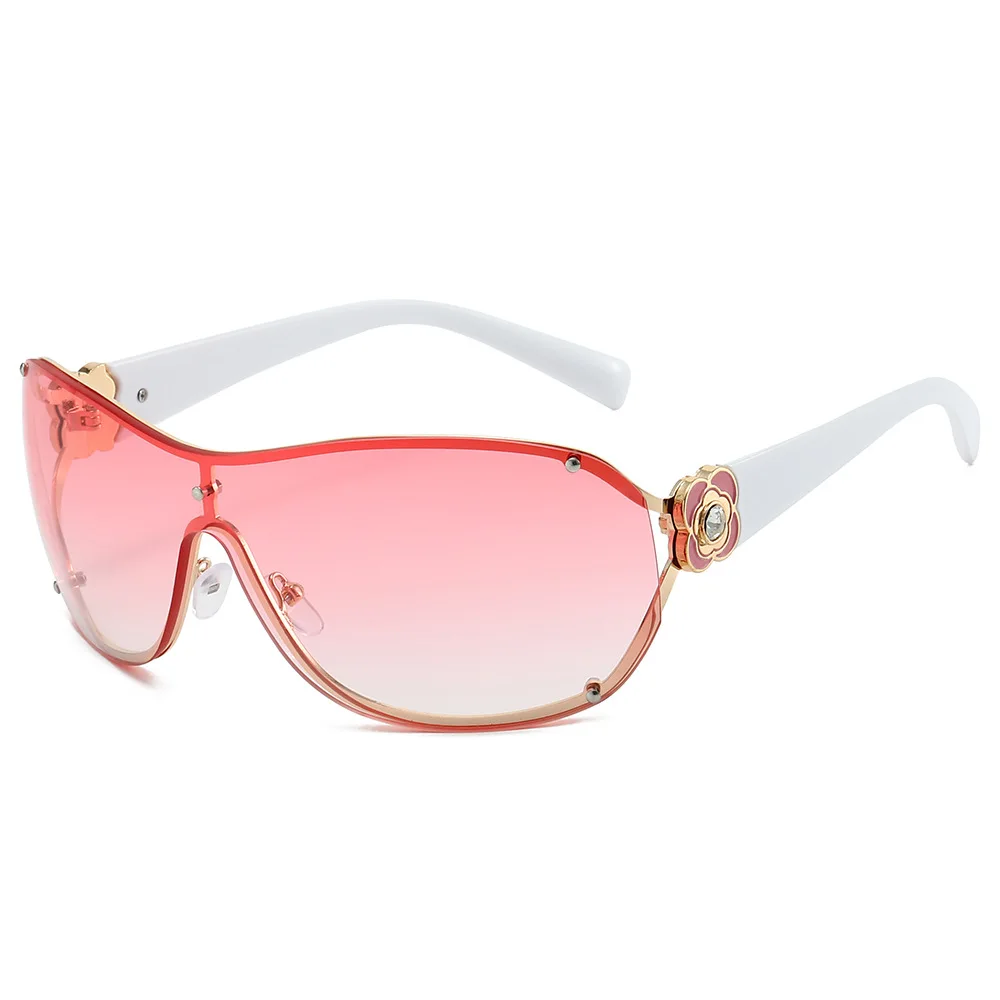Lunettes de soleil enveloppantes surdimensionnées |   Accent camélia diamant, style de mode élégant