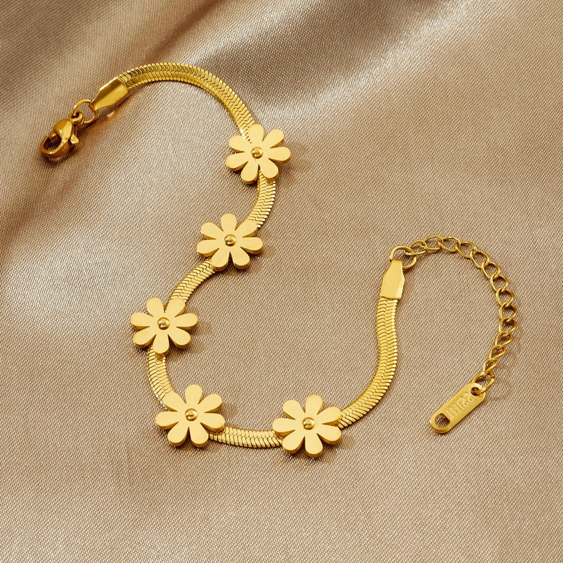 Exquisite Schlangenknochenkette Glatte Blumenarmband Damen 316L Edelstahl Klassisch Licht Luxus Party Schmuck Geschenke