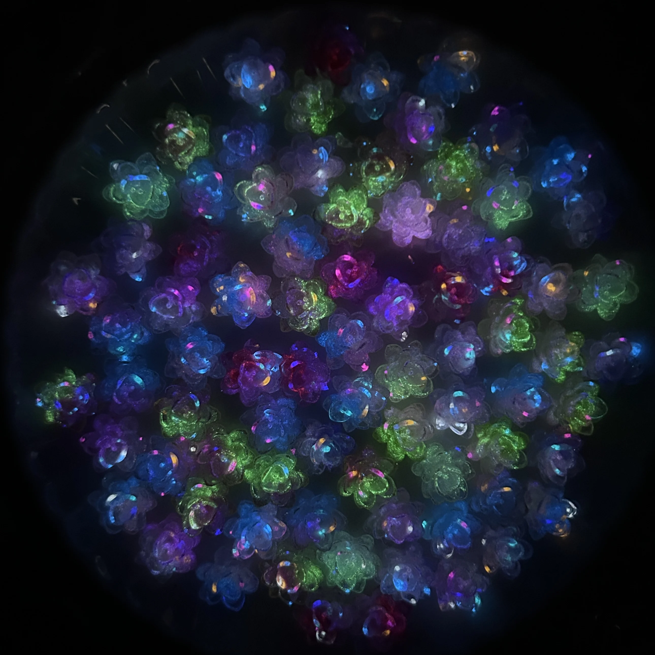 30PCS ใหม่ Creative Dreamy Soft Lotus เรซิ่นเล็บ Charms 3D ส่องสว่างสีสันหวาน Blossoms ตกแต่งเล็บสําหรับ DIY เล็บ