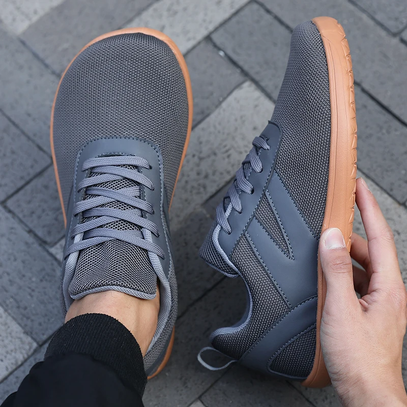 Wide Barefoot Shoe Men Non-Slip Minimalist Walking Summer Lightweight Sneakers Breathable Mesh Casual Walking Running Boots