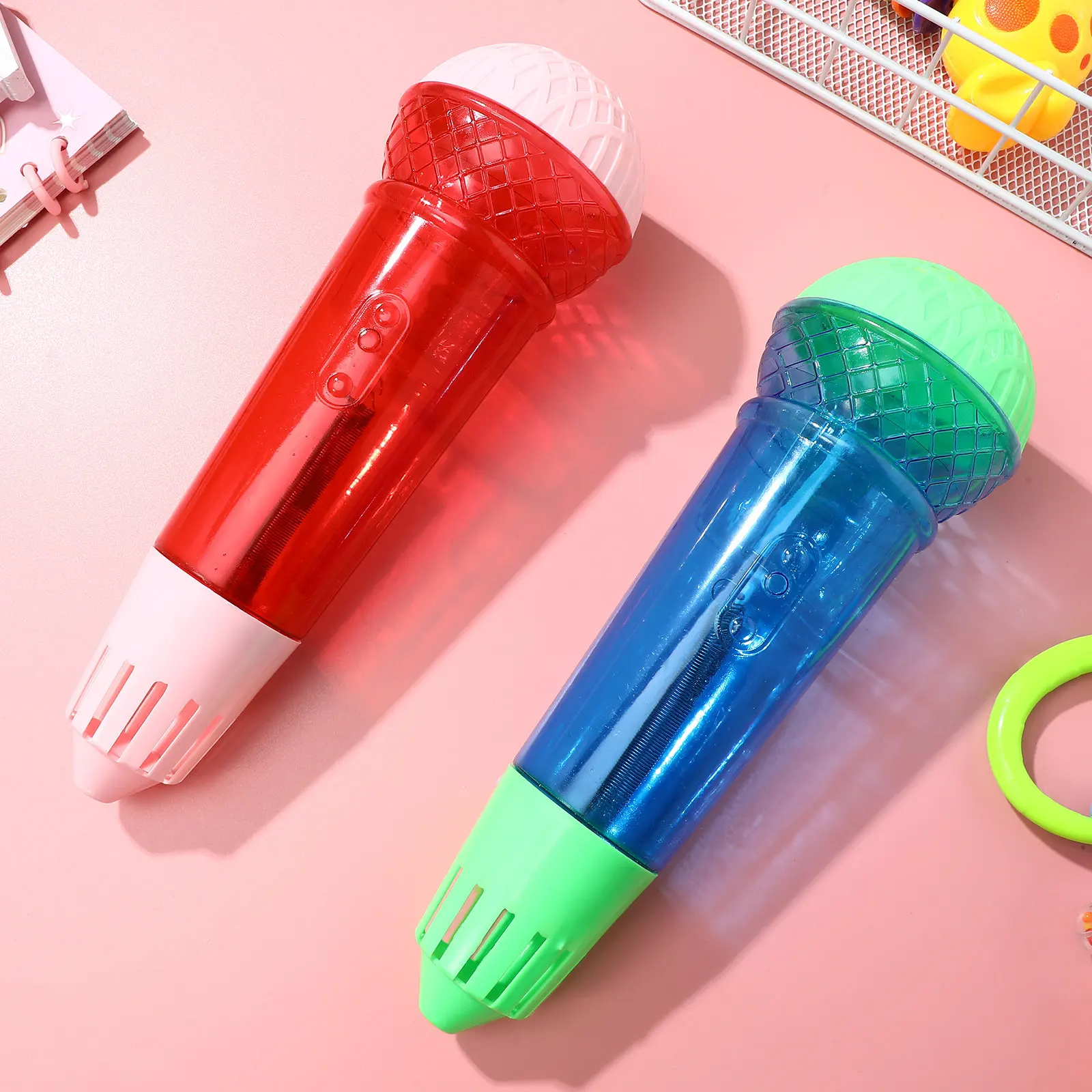 2Pcs Kids Karaoke Microphone Prop Retro Effect Plastic Pretend Playstage Costume Party Favor Mic Microphone