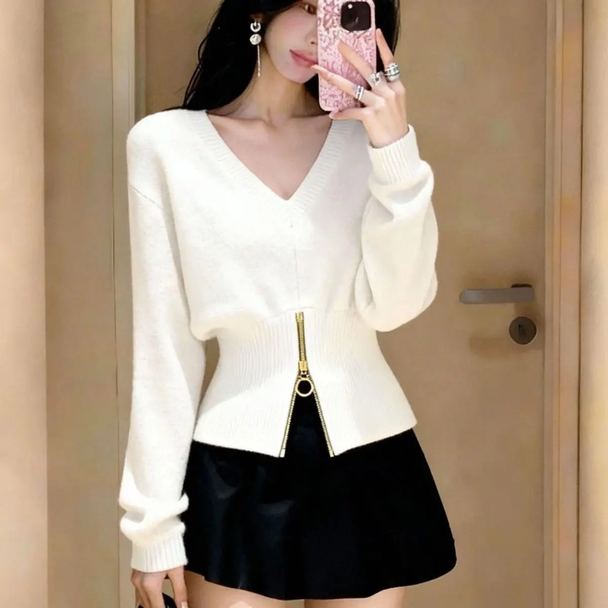 Korean Style Woman V-neck Waist-cinching Zip-up Knit Sweater 2026 New Autumn Winter Women's Elegant Short Sweater Base Sweater