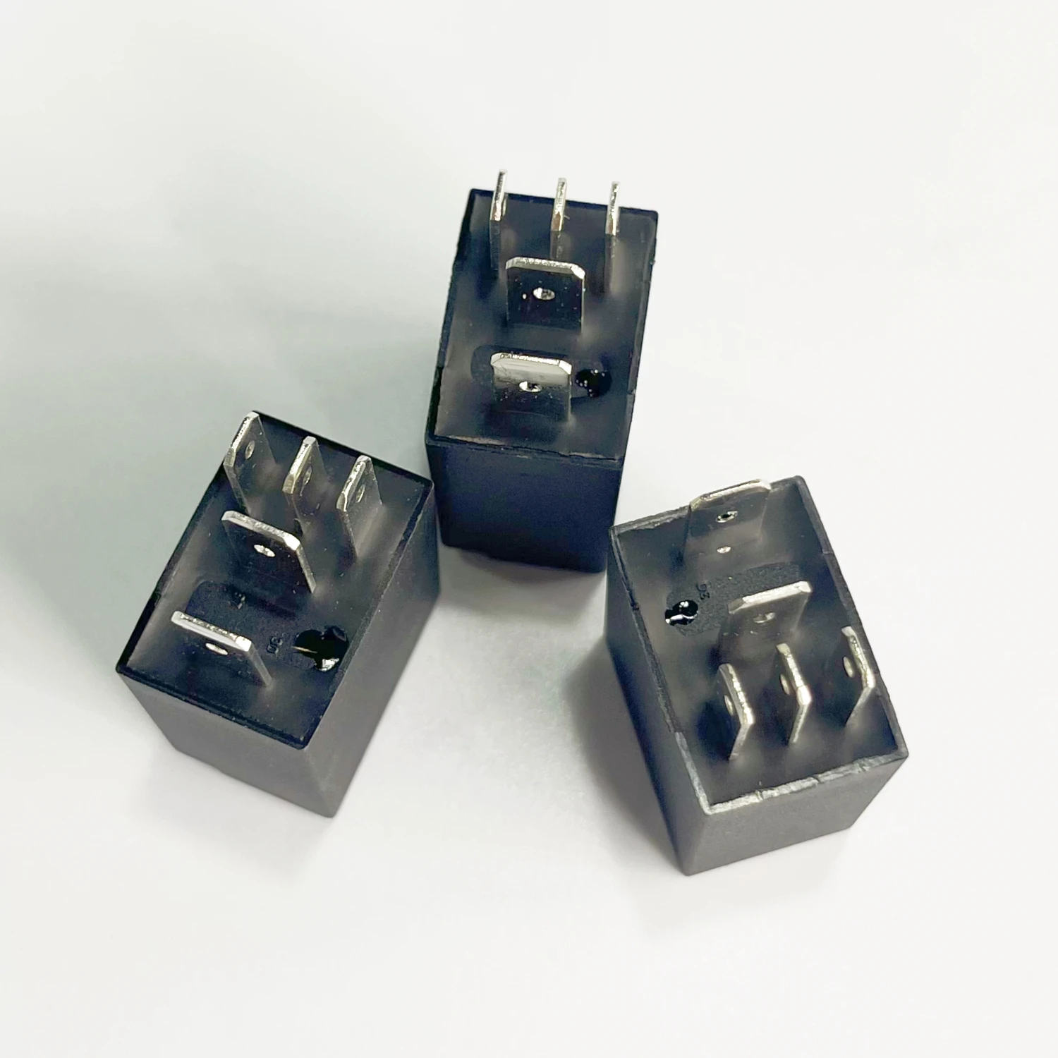 3PCS Auxiliary Relay For CFmoto 125 150 250 300 400 450 500 520 550 600 625 650 800 800EX 950 1000 Yach Goes 9010-150350