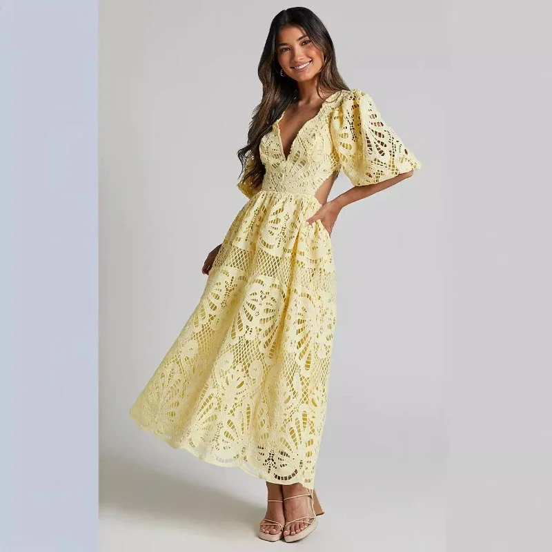 2025, Sommer-Damen-Maxikleid mit Spitze, bestickt, ausgehöhlt, mit V-Ausschnitt, sexy Taillenausschnitt und Laternenärmeln