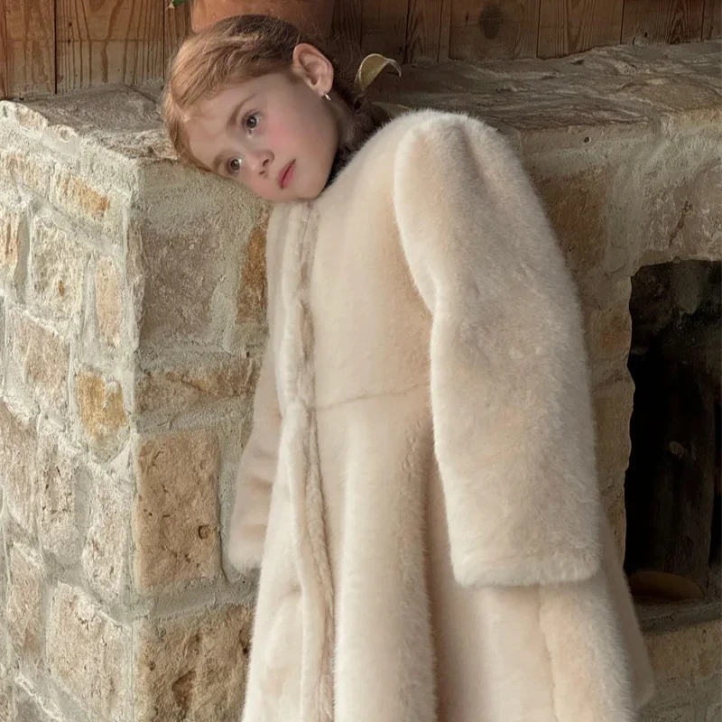 

Girls Coat 2024 Winter New Childrens Wear Korean Style Girl Baby Foreign Retro French Imitation Mink Fur Thick Coat Casual