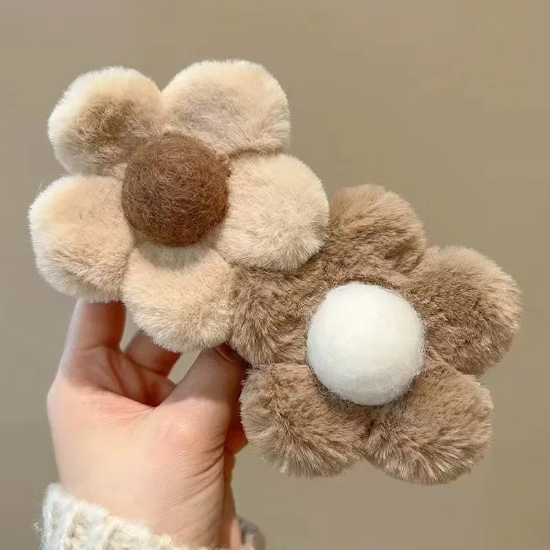 

DS 8CM Coffee Color Series Plush Flower Hair Claw Autumn Winter Claw Clips Trendy Hair Clips Hair Accessories for Women Girls