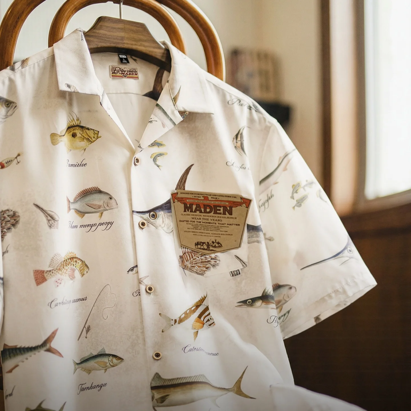 Maden Men's Cuban Collar Hawaiian Print Shirt American Retro Workwear Vintage Hong Kong Style Short Sleeve Casual Summer Daily