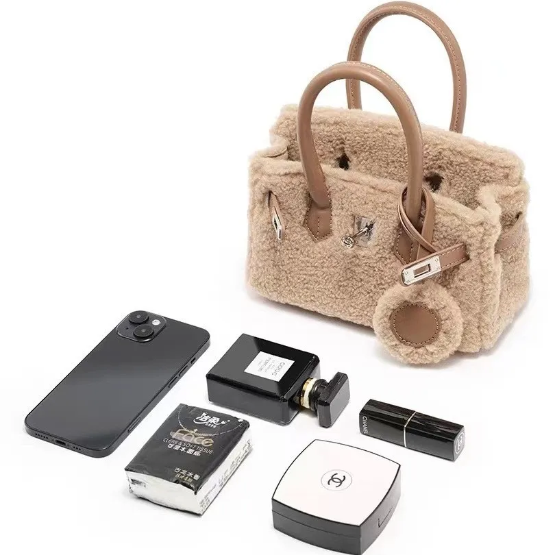 

Daily matching lamb wool platinum bag women's plush premium hairy handbag