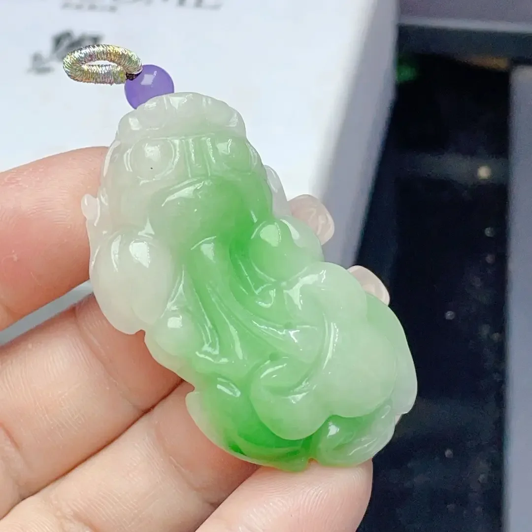Natural Myanmar old pit species, jadeite glutinous species, white background green Pixiu, hand-carved to protect your safety