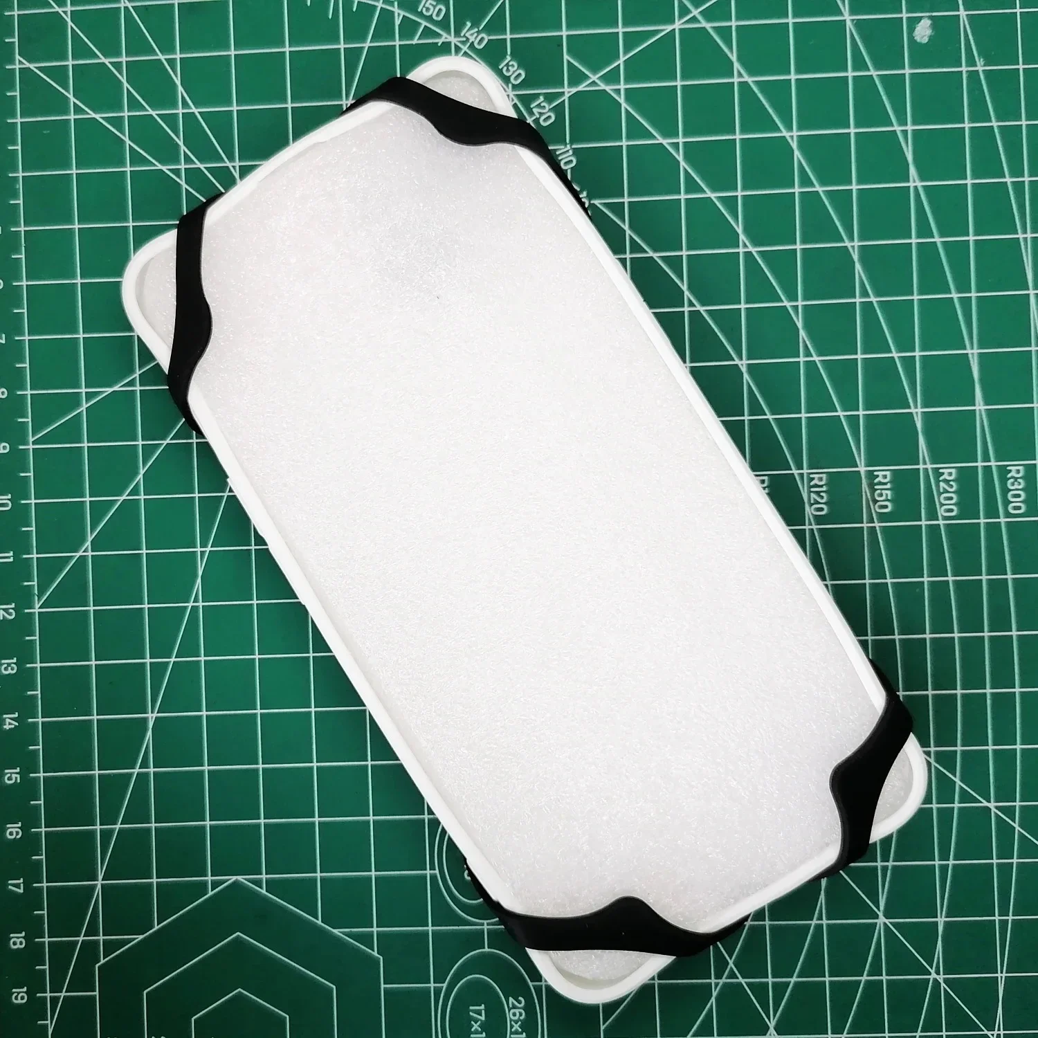 غطاء خلفي زجاجي من البولي يورثين الحراري للهاتف الخلوي ، حقيبة الدراجة مع محول ، SRAM ، GARMIN ، foubiyer ، BRYTON ، GUB Bike Mount ، iPhone 13 ، 14 ، 15