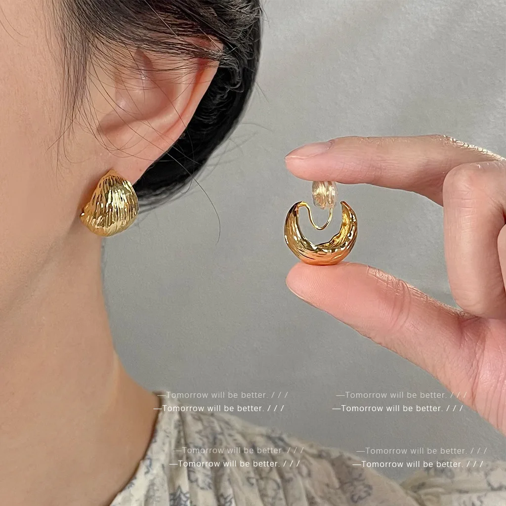 No Piercing Minimalist Geometric Mosquitoes Coil Ear Cuffs Light Luxury European American Fashion High Sense Temperament Jewelry