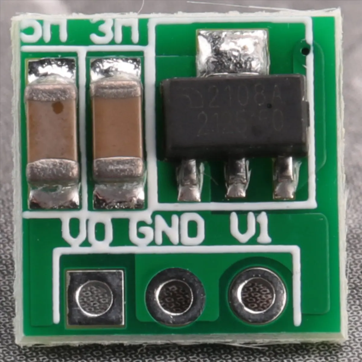 A14M 0.9-5V To 5V DC-DC Step-Up Power Module Voltage Boost Converter Board 1.5V 1.8V 2.5V 3V 3.3V 3.7V 4.2V To 5V Green
