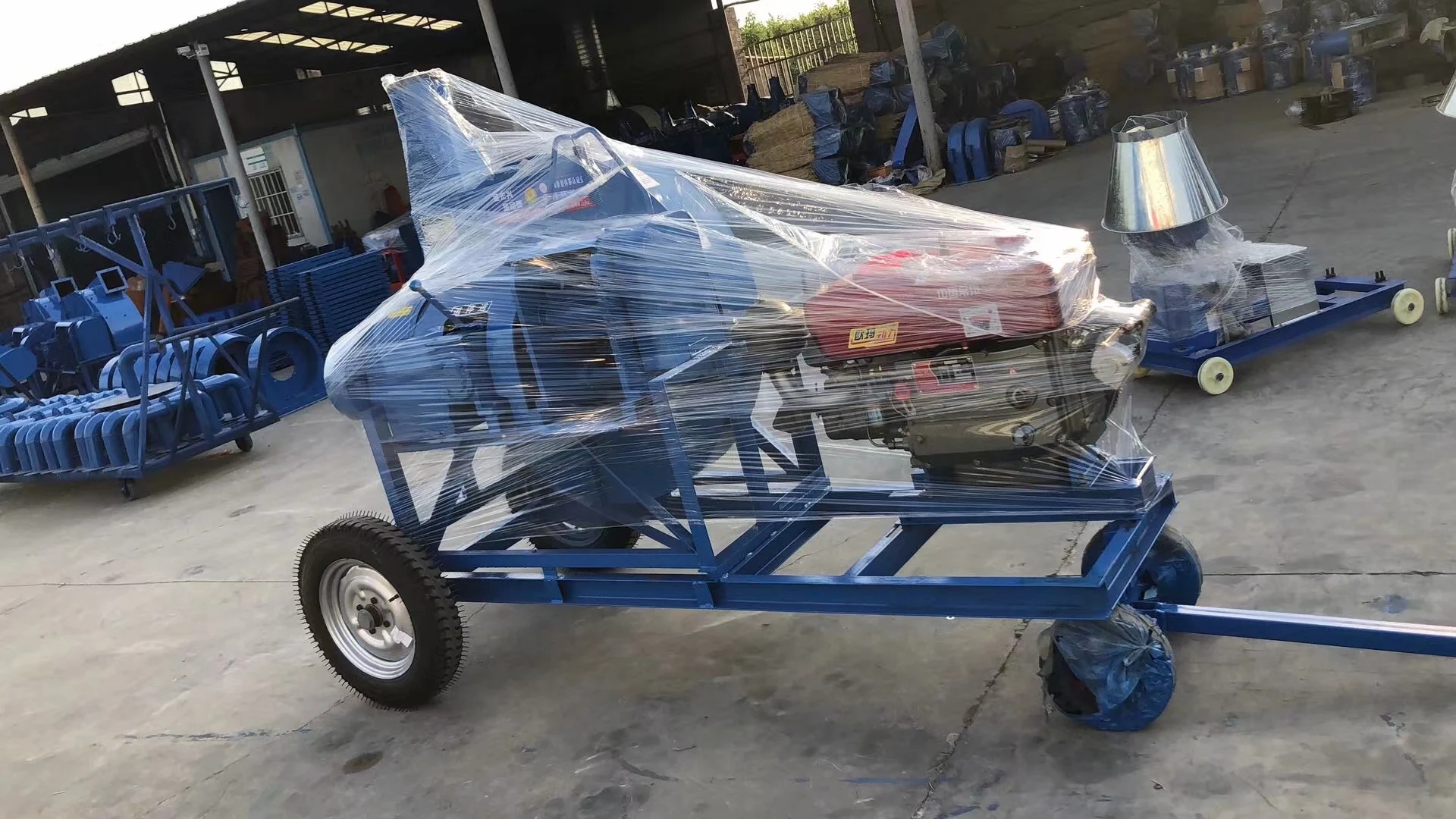 Farm special large cattle and sheep guillotine grass kneading Silage Grass Chaff cutter  model are mobile corn straw mower