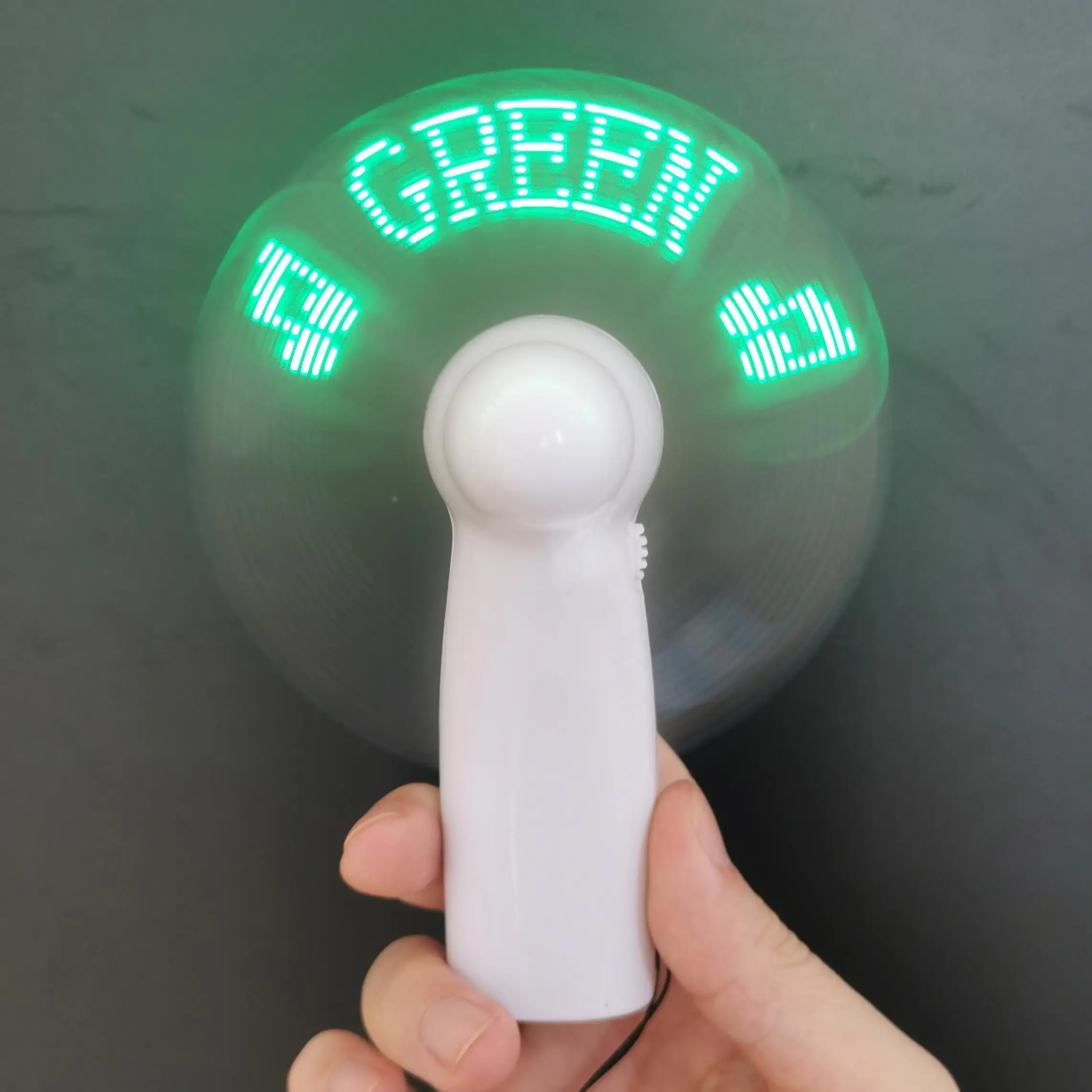 6-20 stuks aangepaste LED-ventilator gepersonaliseerde draagbare ventilatoren voorstel geschenken oplichten ventilator buiten verjaardag bruids huwelijkscadeau gunsten - afbeelding 1
