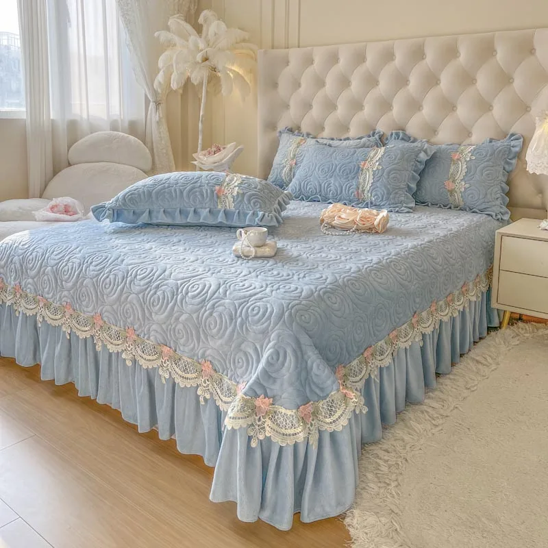 Luxury Velvet Fleece Flowers Lace Ruffles Quilted Bedspread, Mattress Cover, Bed Skirt, Bed Sheet Set, With Pillowcases, 3Pcs