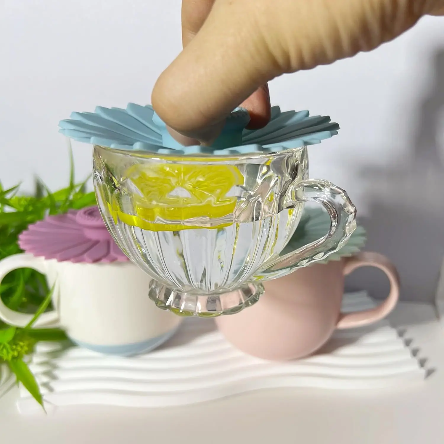 

12Pcs Universal Silicone Lids Sunflower Pattern Heat Resistant for Mugs Glasses Ceramic Easy Wash Tight Seal Silicone Lid