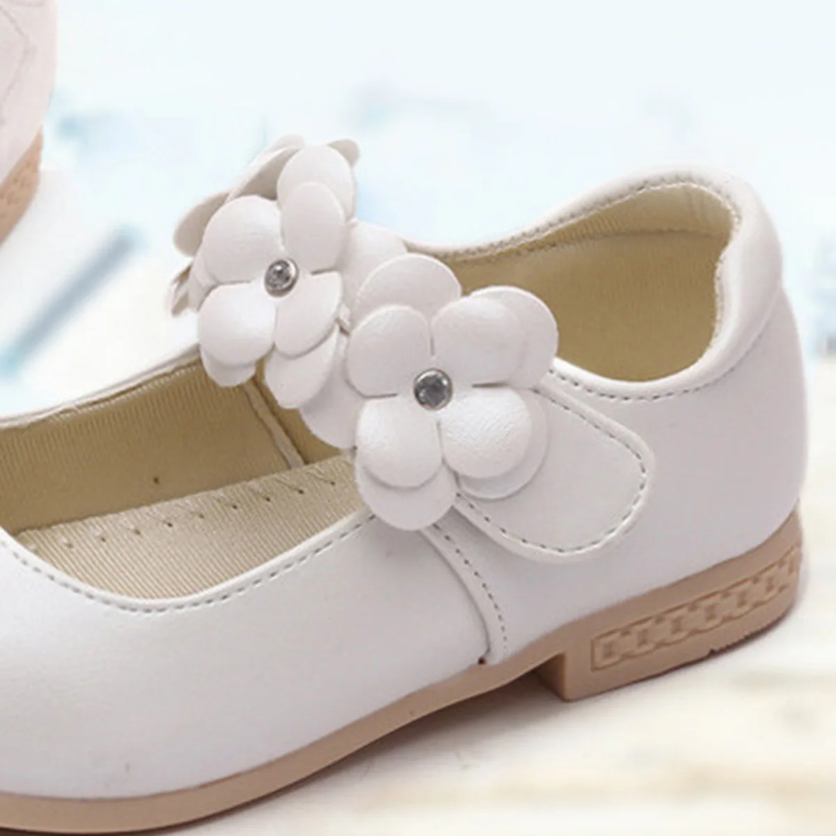

1 Pair Children Sole Shoes Fashion Flower Shoes Kids Adorable Shoes Shoes (White, Size 31, EU30, 2.5, UK12)
