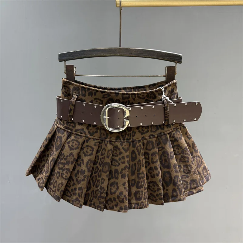 Vintage Leopard Print Deerskin Fleece Skirt for Women 2026 Autumn New A-line Pleated Short Skirt with Belt